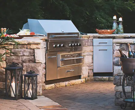 Outdoor Kitchens